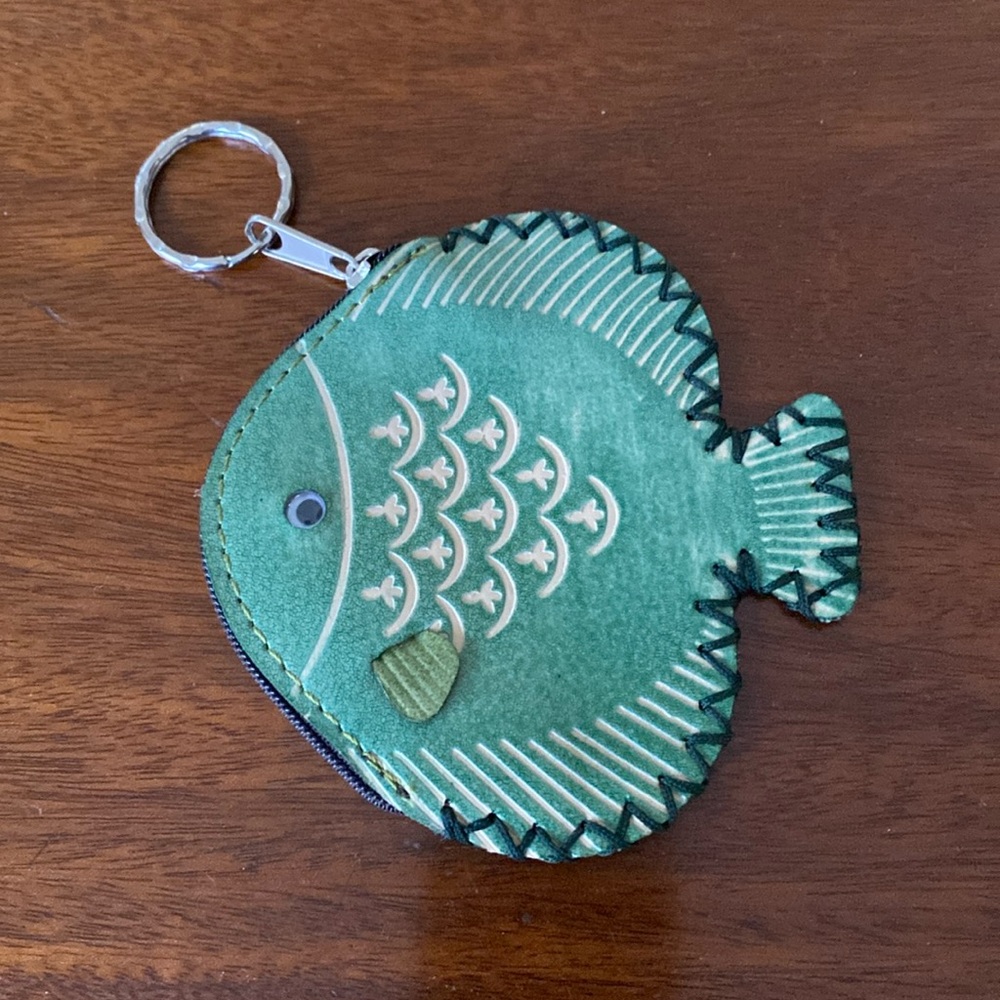Italian Hand Tooled Leather Fish Shaped Coin Purse & Key Ring 4” by 4” New - Picture 1 of 12